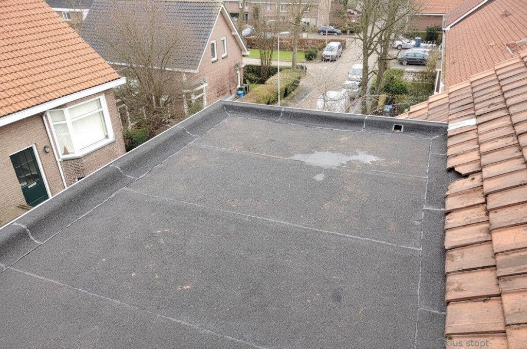 Dakdekker In Najaar Etten Leur